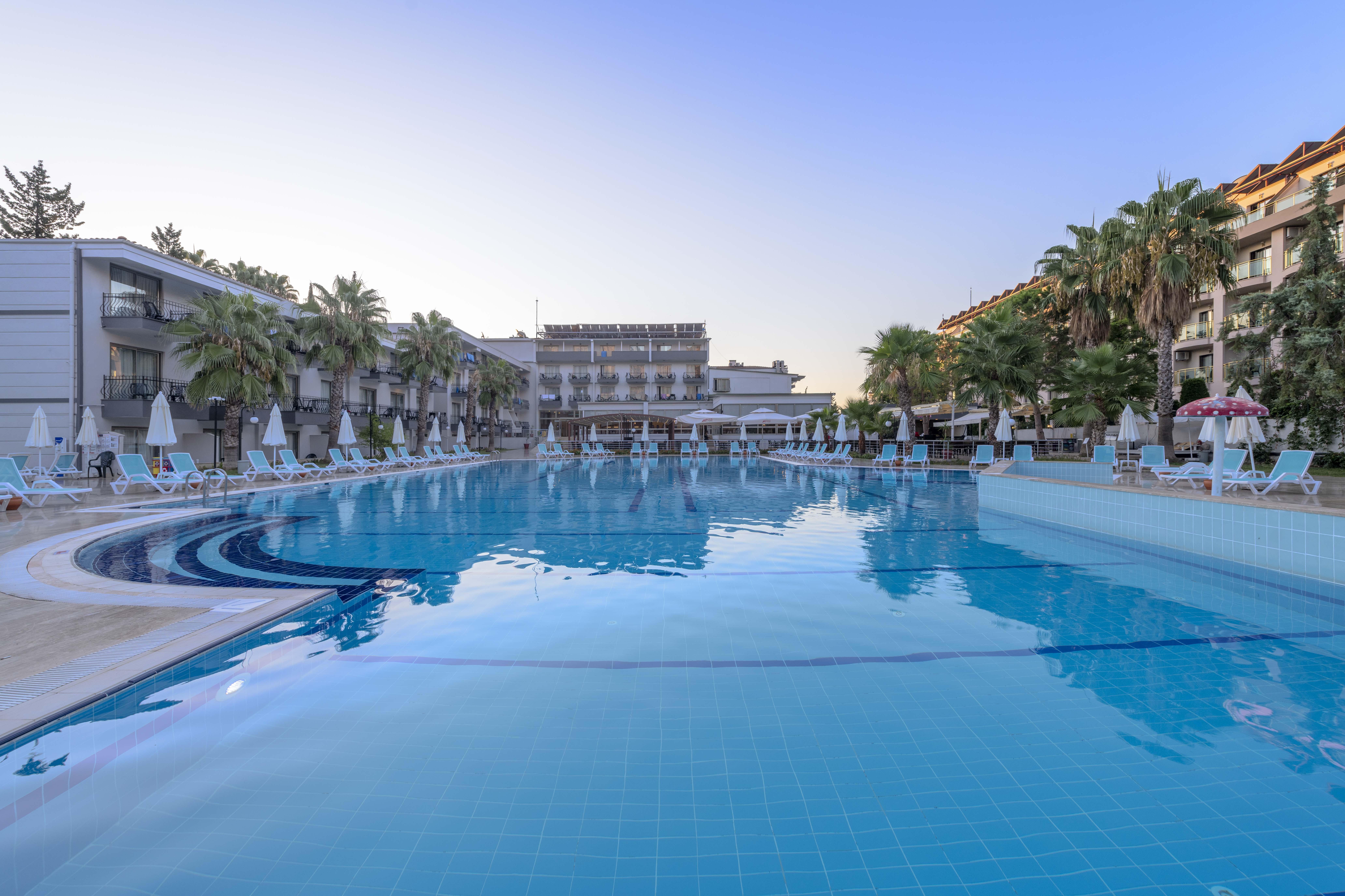 Eldar Garden Resort เกเมร์ ภายนอก รูปภาพ